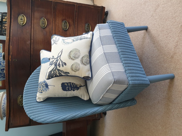 Lloyd Loom Chair & Cushions